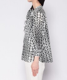 ANAYI（アナイ）の「グラデーションジオメトリックブラウス