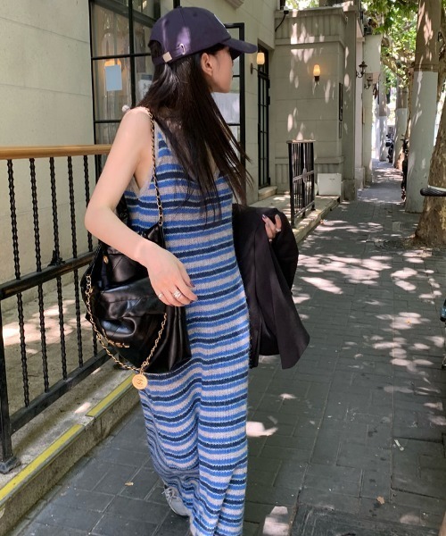 Vipoa（ヴィポア）の「マルチストライプニットキャミワンピース（ワンピース・レディース・パープル/ブルー・FREE）」の6枚目の写真