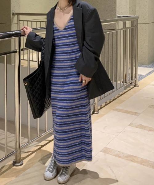 Vipoa（ヴィポア）の「マルチストライプニットキャミワンピース（ワンピース・レディース・パープル/ブルー・FREE）」の14枚目の写真