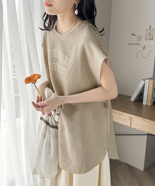 Java（ジャバ）の「《JaVa ジャバコラボ》上品ヴィンテージ。フレンチスリーブプリントカットソー（Tシャツ/カットソー・レディース・ブラック/グレイッシュベージュ/オレンジ/ホワイト・LARGE/MEDIUM/SMALL/X-LARGE）」の5枚目の写真