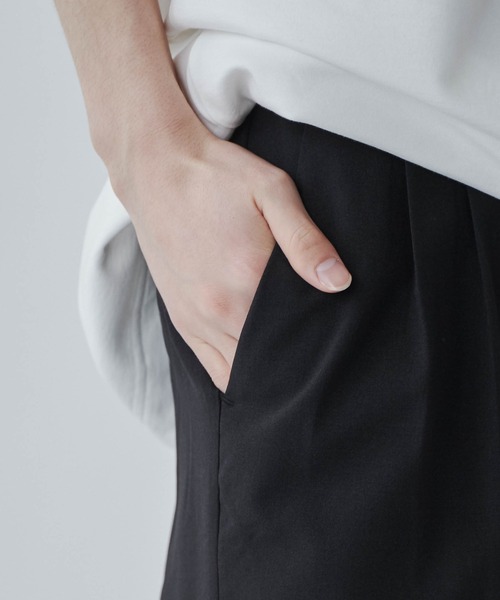 LUCY（ルーシー）の「LUCY/【セットアップ対応】イージーケア 2タックワイドスラックス（スラックス・メンズ・ブラック/ブルー/ライトグレー/ブラック系その他・MEDIUM/LARGE）」の17枚目の写真