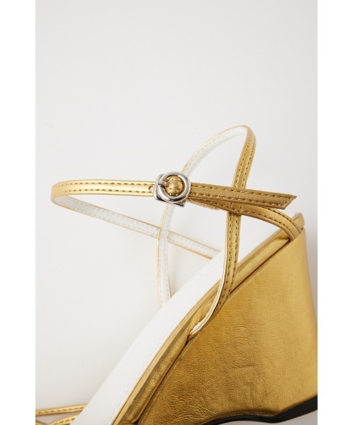 MOUSSY（マウジー）の「NARROW STRAP WEDGE サンダル（サンダル・レディース・ブラック/パープル/ゴールド・SMALL/MEDIUM/LARGE）」の17枚目の写真