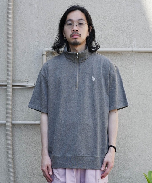 U.S. POLO ASSN.(ユーエスポロアッスン)の「U.S. POLO ASSN. / ユーエスポロアッスン 別注 コラボ オーバーサイズ ハーフジップ 半袖 Tシャツ(Tシャツ/カットソー・メンズ・ブルー系その他/ライトベージュ/チャコール/ホワイト系その他/ブラック/ブラック系その他/ホワイト/ダークグリーン/ネイビー・MEDIUM/X-LARGE/LARGE)」の11枚目の写真