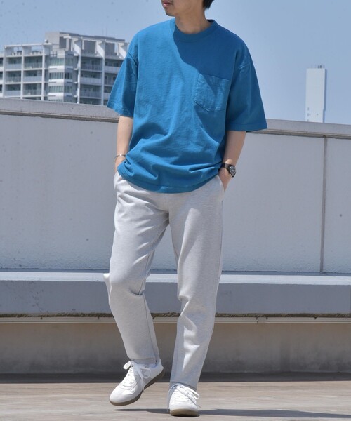 SHIPS any(シップス エニィ)の「SHIPS any: "COTTON USA" ヘビーウェイト クルーネック ポケット Tシャツ(Tシャツ/カットソー・メンズ・ブラック/ライトカーキ/ホワイト/コバルトブルー/バイオレット・LARGE/SMALL/X-LARGE/MEDIUM)」の21枚目の写真