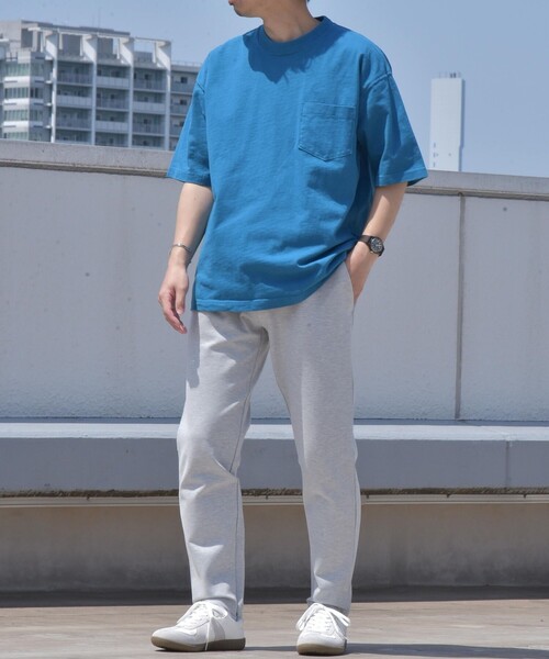 SHIPS any(シップス エニィ)の「SHIPS any: "COTTON USA" ヘビーウェイト クルーネック ポケット Tシャツ(Tシャツ/カットソー・メンズ・ブラック/ライトカーキ/ホワイト/コバルトブルー/バイオレット・LARGE/SMALL/X-LARGE/MEDIUM)」の22枚目の写真
