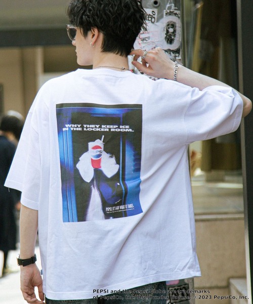 PEPSI(ペプシ)の「【PEPSI/ペプシ】コラボプリントTシャツ(Tシャツ/カットソー・メンズ・ホワイト系その他3/ホワイト/ホワイト系その他2/ホワイト系その他4・SMALL/MEDIUM/LARGE)」の4枚目の写真