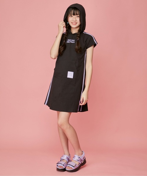 JENNI love(ジェニィラブ)の「防蚊サイドラインパーカーワンピ(ワンピース・キッズ・ブラック/ミント・130cm/160cm/150cm/140cm)」の4枚目の写真