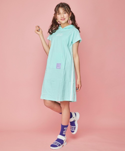 JENNI love(ジェニィラブ)の「防蚊サイドラインパーカーワンピ(ワンピース・キッズ・ブラック/ミント・130cm/160cm/150cm/140cm)」の7枚目の写真