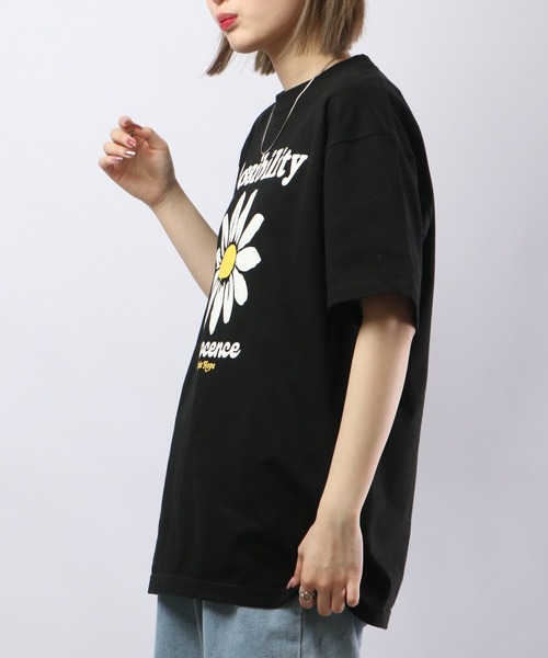 MODISH GAZE(モディシュガゼ)の「MODISH GAZE プリント半袖Tシャツ デイジープリント Possibility(Tシャツ/カットソー・メンズ・ネイビー/ブラック/ホワイト・M/XL/L)」の20枚目の写真