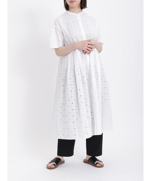 sm2rhythm（サマンサモスモスリズム）の「幾何学柄刺繍ワンピース（ワンピース・レディース・ブラック/オフホワイト/ブルー・F）」の18枚目の写真