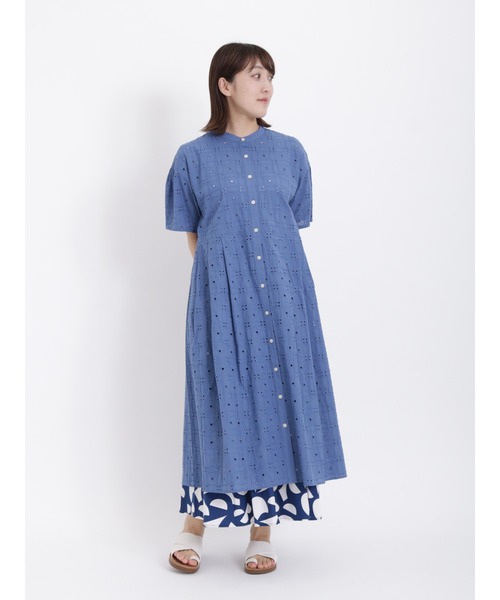 sm2rhythm（サマンサモスモスリズム）の「幾何学柄刺繍ワンピース（ワンピース・レディース・ブラック/オフホワイト/ブルー・F）」の3枚目の写真