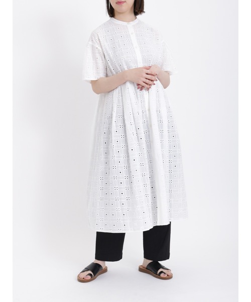 sm2rhythm（サマンサモスモスリズム）の「幾何学柄刺繍ワンピース（ワンピース・レディース・ブラック/オフホワイト/ブルー・F）」の5枚目の写真