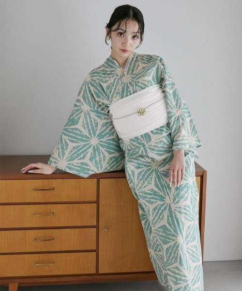 Neina（ネイナ）の「【浴衣】綿100％浴衣3点セット（ゆかた＋へこ帯＋下駄）〔Neina〕（浴衣・レディース・ブラック系/ベージュ系/グリーン系/ピンク系/レッド系/ネイビー系/ブルー系/グレー系・F/FREE）」の6枚目の写真