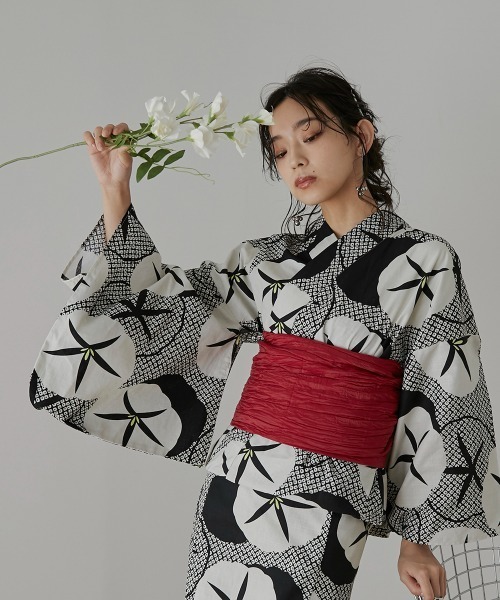 Neina（ネイナ）の「【浴衣】綿100％浴衣3点セット（ゆかた＋へこ帯＋下駄）〔Neina〕（浴衣・レディース・ブラック系/ベージュ系/グリーン系/ピンク系/レッド系/ネイビー系/ブルー系/グレー系・F/FREE）」の21枚目の写真