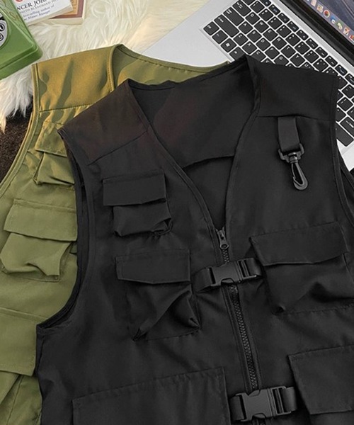 BENDER TOKYO(ベンダートウキョウ)の「【BENDER TOKYO】ユーティリティポケット ミリタリーベスト(ベスト・メンズ・ブラック/オリーブ・M/L)」の4枚目の写真