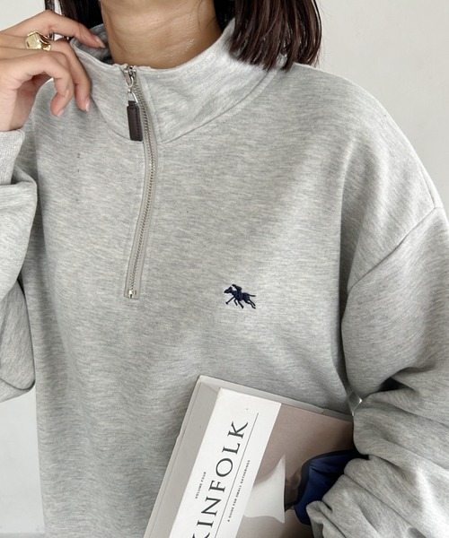 POLOCHAMPS(ポロチャンプス)の「【POLOCHAMPS/ポロチャンプス】 別注 ハーフジップ ワンポイント刺繍 スウェット(スウェット・レディース・グレー/ブラック/ベージュ/アイボリー・FREE)」の5枚目の写真