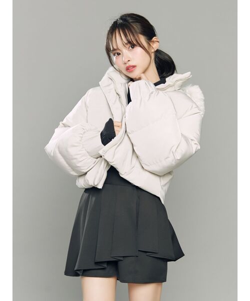 EATME（イートミー）の「フードダウンブルゾン（ブルゾン・レディース・ブラック/オフホワイト・FREE）」の16枚目の写真