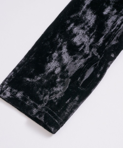 VIOLETTA（ヴィオレッタ）の「クラッシュベロアクロップドトップス（Tシャツ/カットソー・レディース・グレイッシュブルー/ホワイト/ブラック/ピンク・FREE）」の19枚目の写真