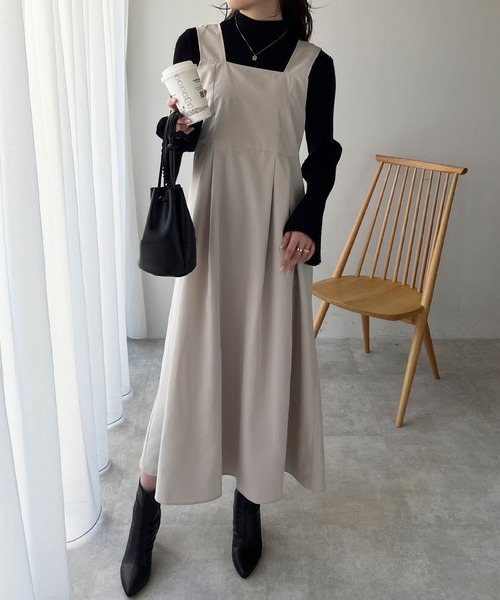 GeeRA(ジーラ)の「ノースリーブフレアーワンピース(ワンピース・レディース・ブラック/アイボリー・LARGE/MEDIUM)」の4枚目の写真