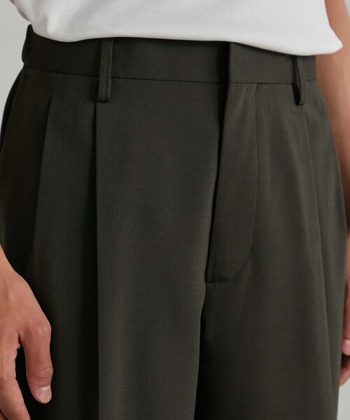 UNITED TOKYO（ユナイテッドトウキョウ）の「撥水ストレッチRELAX WOOL テーパードスラックス（スラックス・メンズ・ストライプ/ブラック/ダークグレー・1/3/2）」の11枚目の写真