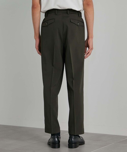 UNITED TOKYO（ユナイテッドトウキョウ）の「撥水ストレッチRELAX WOOL テーパードスラックス（スラックス・メンズ・ストライプ/ブラック/ダークグレー・1/3/2）」の16枚目の写真