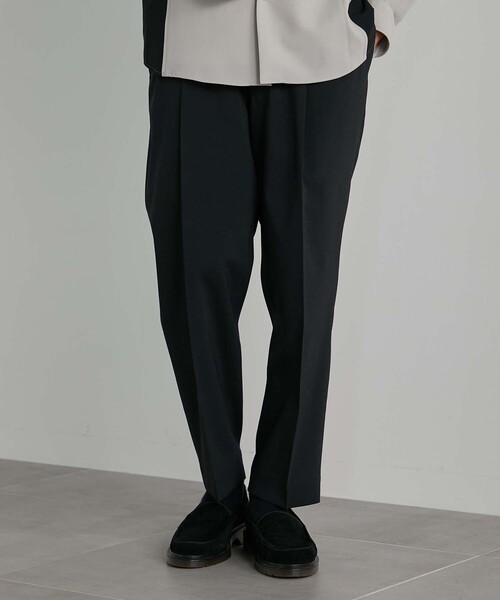 UNITED TOKYO（ユナイテッドトウキョウ）の「撥水ストレッチRELAX WOOL テーパードスラックス（スラックス・メンズ・ストライプ/ブラック/ダークグレー・1/3/2）」の21枚目の写真