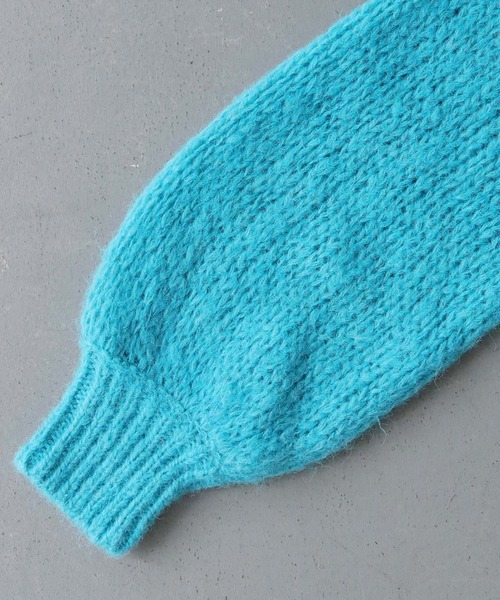 cheriella（シェリエラ）の「【cheriella】WEB限定モヘアライクショートニット WEB LIMITED MOHAIR-LIKE SHORT KNIT（ニット/セーター・レディース・ブラック/ホワイト/ピンク/ブルー/チャコールグレー・M）」の7枚目の写真