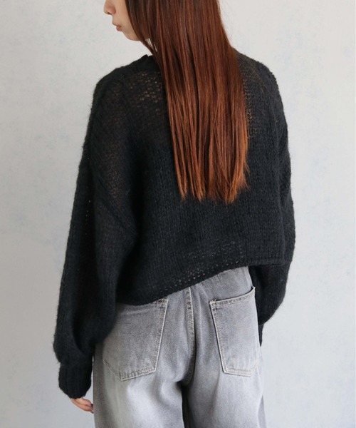 cheriella（シェリエラ）の「【cheriella】WEB限定モヘアライクショートニット WEB LIMITED MOHAIR-LIKE SHORT KNIT（ニット/セーター・レディース・ブラック/ホワイト/ピンク/ブルー/チャコールグレー・M）」の19枚目の写真