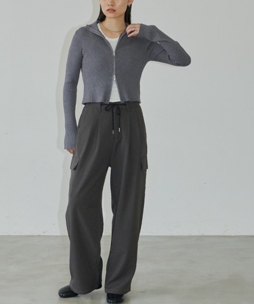 Auntie Rosa Holiday(アンティローザホリデー)の「カーゴスラックス / サイズ展開あり(カーゴパンツ・レディース・グレー/ブラック・S/M)」の9枚目の写真