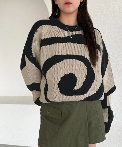 apres jour mignon（アプレジュールミニョン）の「うずまき柄ニット