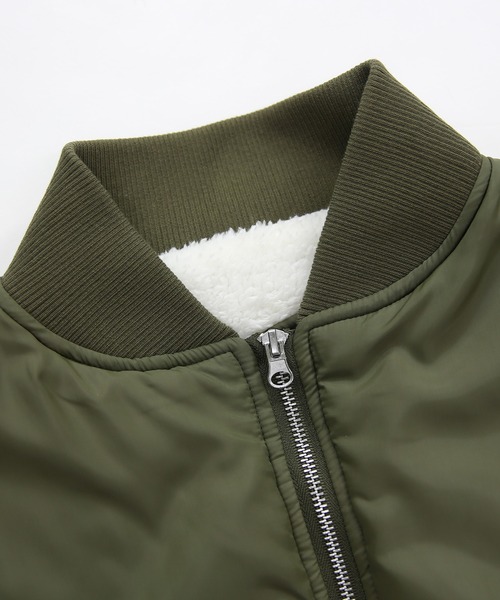 and it_(アンドイット)の「暖かミリタリーオーバーサイズブルゾンMA-1(MA-1・レディース・カーキ/ブラック・FREE)」の18枚目の写真