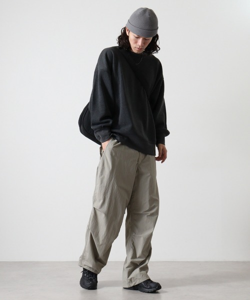 FUNALIVE(ファンアライブ)の「Dolman crewneck sweatshirt / ドルマンクルーネックスウェットトレーナー unisex(スウェット・メンズ・ヘザーチャコール/グレイッシュベージュ/ブラック/パープル/オートミール・M/L/XL)」の19枚目の写真