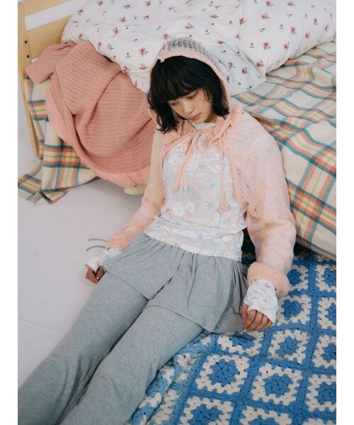 merry jenny(メリージェニー)の「ベロアflower embroidery tops(Tシャツ/カットソー・レディース・オフホワイト・FREE)」の15枚目の写真