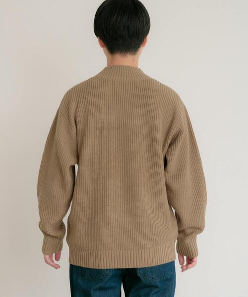 ITEMS URBANRESEARCH（アイテムズ アーバンリサーチ）の「マシンウォッシャブル 片畦モックネックニット（ニット/セーター・メンズ・アイボリー/グリーン/ブラック/ブルー/キャメル・LARGE/MEDIUM）」の15枚目の写真