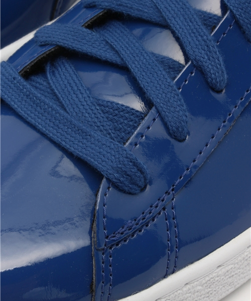 PUMA（プーマ）の「プーマバスケット MATTE & SHINE (UNISEX)（スニーカー・メンズ・ホワイト/レッド/ブラック/ブルー・27.0cm/28.5cm/26.0cm/25.0cm/28.0cm/29.0cm/22.5cm/25.5cm/24.5cm/24.0cm/23.5cm/30.0cm/23.0cm/31cm/26.5cm/27.5cm）」の9枚目の写真