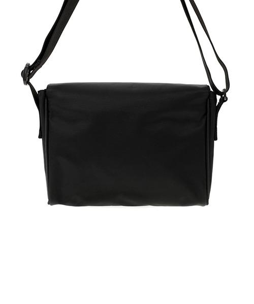 Manhattan Portage(マンハッタンポーテージ)の「Whitehall Shoulder Matte Twill(ショルダーバッグ・メンズ・ブラック・X-SMALL)」の5枚目の写真