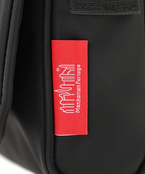 Manhattan Portage(マンハッタンポーテージ)の「Whitehall Shoulder Matte Twill(ショルダーバッグ・メンズ・ブラック・X-SMALL)」の10枚目の写真