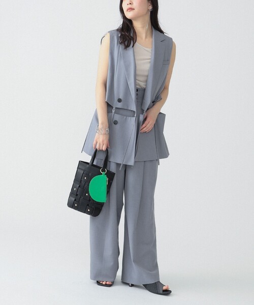 Ray BEAMS(レイビームス)の「RBS / ベルテッド 2way ジレ(ベスト・レディース・ブラック/シルバー・1/0)」の5枚目の写真