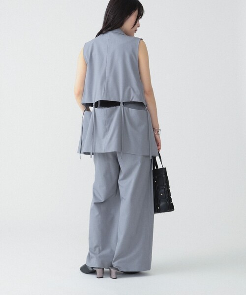 Ray BEAMS(レイビームス)の「RBS / ベルテッド 2way ジレ(ベスト・レディース・ブラック/シルバー・1/0)」の6枚目の写真