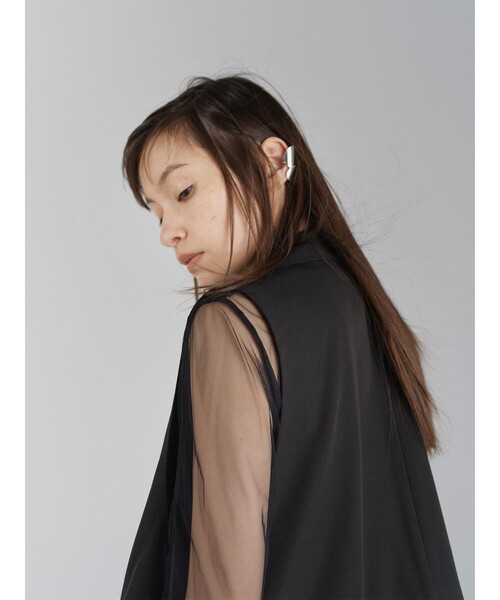 Ray BEAMS(レイビームス)の「RBS / ベルテッド 2way ジレ(ベスト・レディース・ブラック/シルバー・1/0)」の13枚目の写真