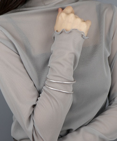 CEMONEMO（セモネモ）の「【金属アレルギー対応】 マット ダブルライン バングル / ニッケルフリー（バングル/リストバンド・レディース・シルバー/ゴールド・FREE）」の16枚目の写真