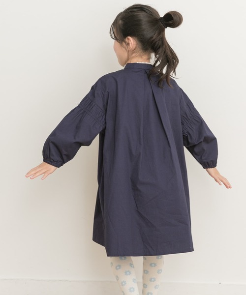 URBAN RESEARCH DOORS(アーバンリサーチドアーズ)の「切替ギャザーAラインワンピース(KIDS)(ワンピース・キッズ・ブルー系その他/ネイビー・105/120/135)」の4枚目の写真