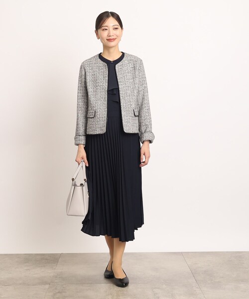 grove(グローブ)の「◆ふんわりと広がる上品なラッフルタイプリーツワンピース(ワンピース・レディース・ネイビー/ブラック・04/05/01/03/02)」の9枚目の写真