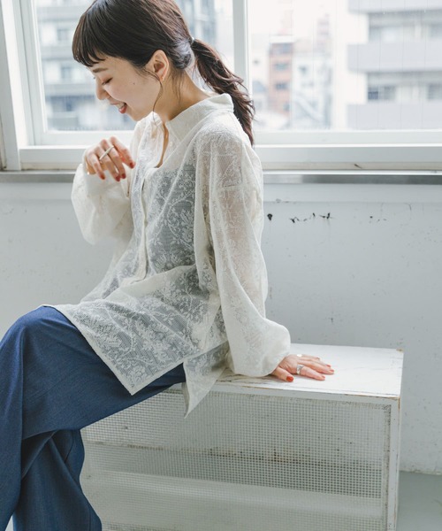 ITEMS URBANRESEARCH(アイテムズ アーバンリサーチ)の「レースビッグシャツ(シャツ/ブラウス・レディース・オフホワイト/ブラック・FREE)」の19枚目の写真