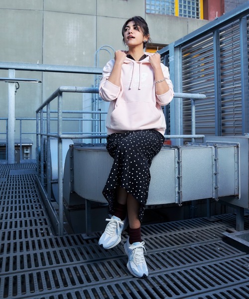 NEW BALANCE（ニューバランス）の「327（スニーカー）」 - WEAR