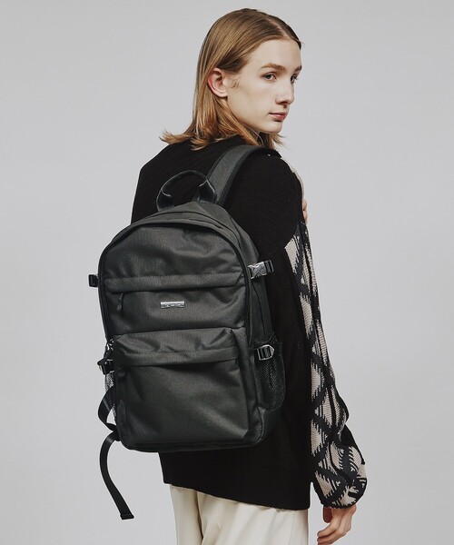 tk.TAKEO KIKUCHI（ティーケータケオキクチ）の「◆カジュアルバックパック（バックパック/リュック・メンズ・チャコールグレー/ブラック/ブラック系・00）」の15枚目の写真