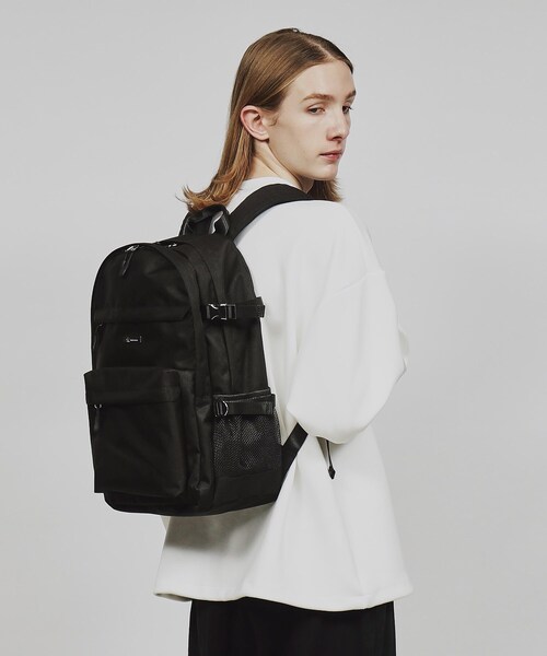 tk.TAKEO KIKUCHI（ティーケータケオキクチ）の「◆カジュアルバックパック（バックパック/リュック・メンズ・チャコールグレー/ブラック/ブラック系・00）」の13枚目の写真