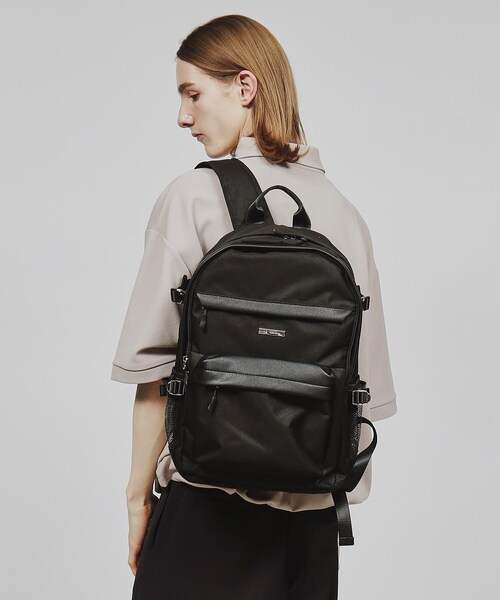 tk.TAKEO KIKUCHI（ティーケータケオキクチ）の「◆カジュアルバックパック（バックパック/リュック・メンズ・チャコールグレー/ブラック/ブラック系・00）」の9枚目の写真