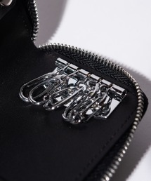 glamb（グラム）の「Monogram Key Case / モノグラムキーケース