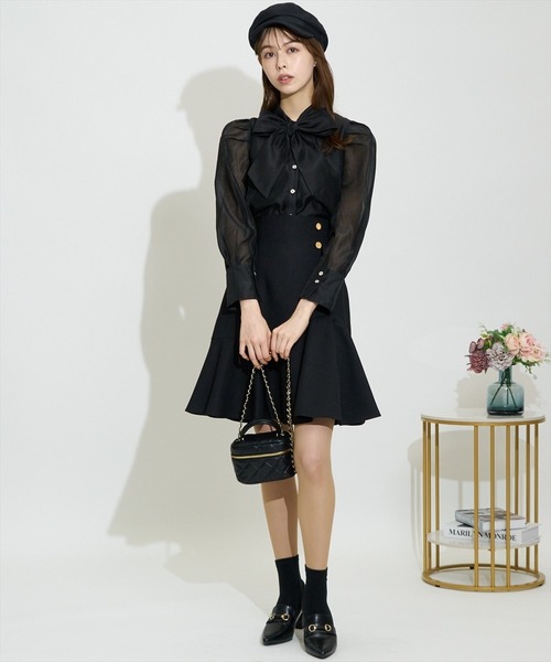 SWINGLE（スウィングル）の「★【日本製】金ボタンペプラムミニスカート（スカート・レディース・ブラック/アイボリー/ダークブルー・MEDIUM/SMALL）」の10枚目の写真